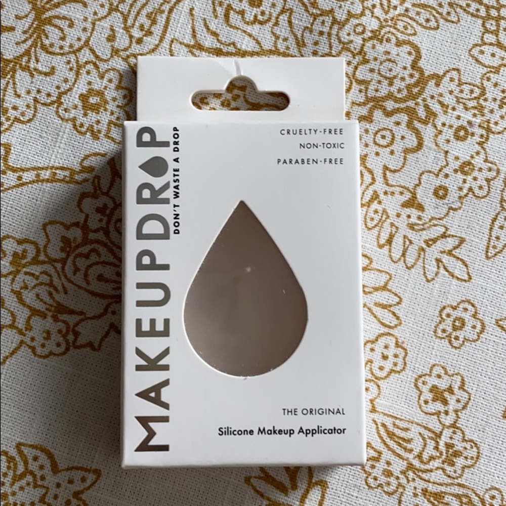 Makeup Drop Original Silicone Makeup Applicator